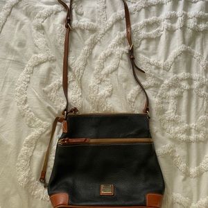 DOONEY AND BOURKE BLACK crossbody bag